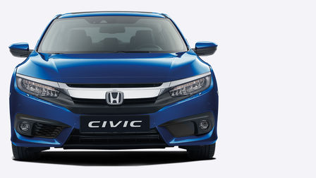 Honda Civic 4-d&oslash;rs, set forfra.