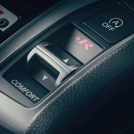 Nærbillede af Civic Type R-bilens interiørelementer.