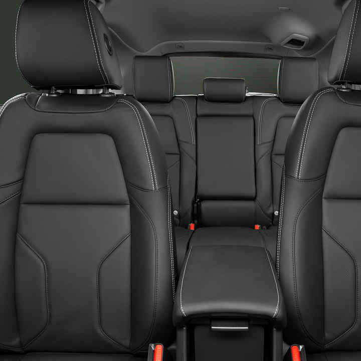Nærbillede set forfra: Honda CR-V, interiør med lædersæder.