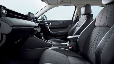Honda HR-V, interiør set fra siden