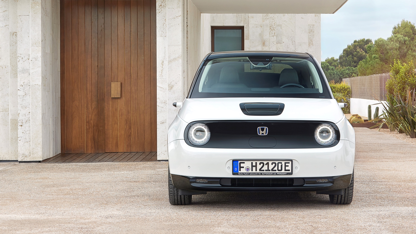 Honda-e set forfra