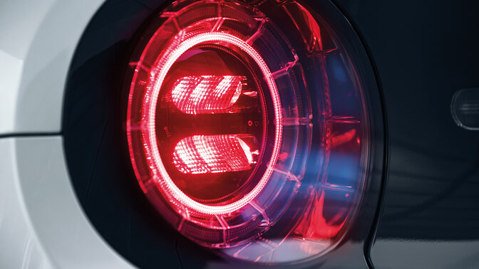 Nærbillede af Honda e's LED-baglygter.