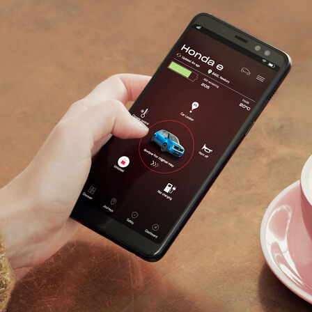 Nærbillede af Honda e Digital Key-appen på en telefon. 