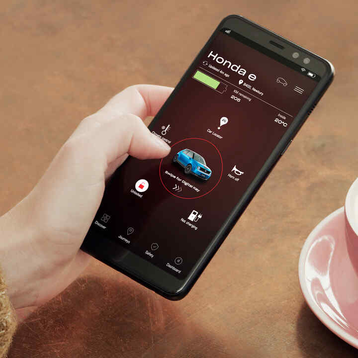 Nærbillede af Honda e Digital Nøgle-appen på en telefon. 