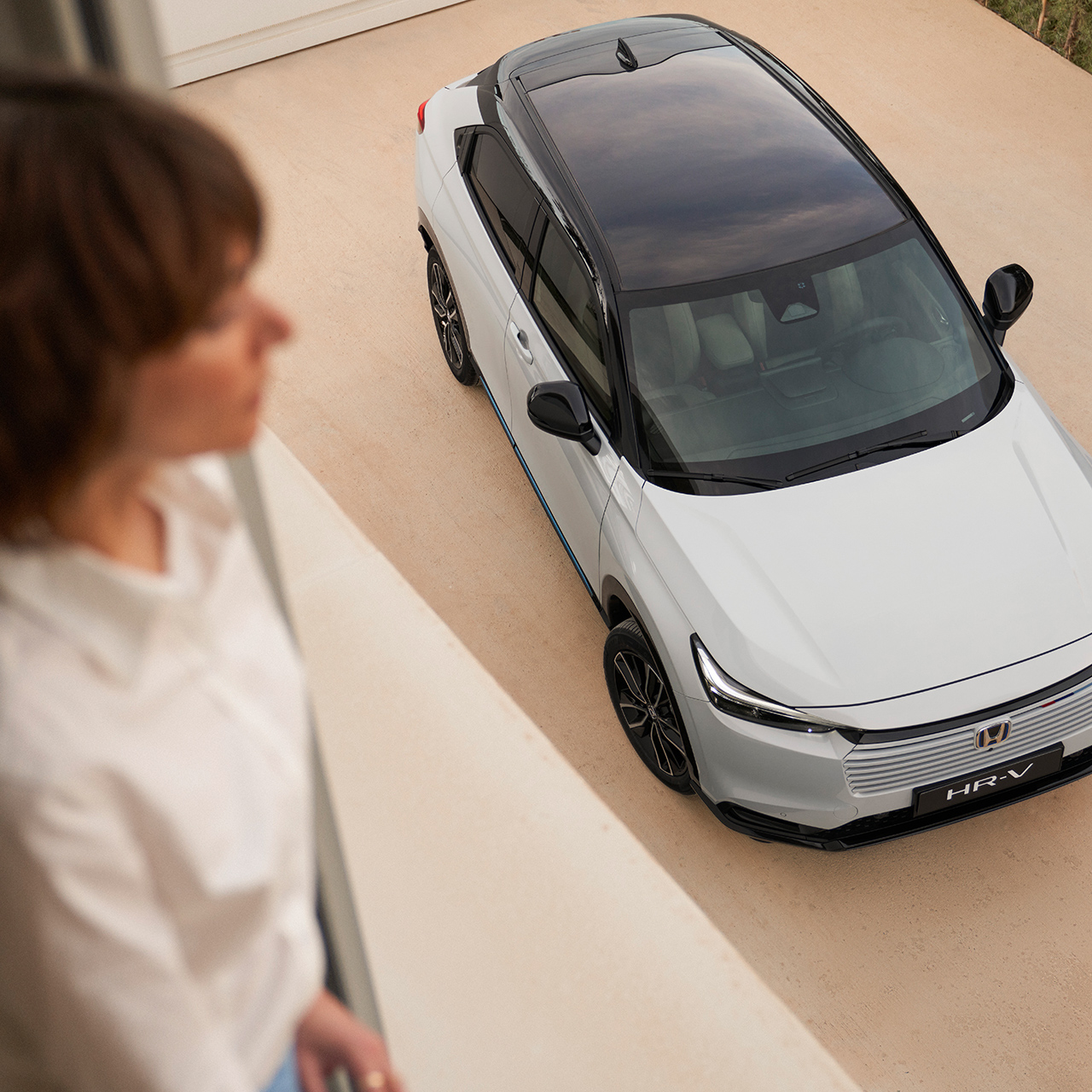 Fugleperspektiv af toppen af ​​HR-V. 