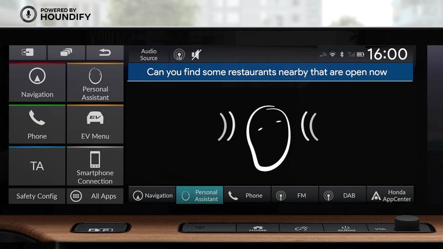 Nærbillede af Honda Personal Assistant i instrumentbrættet på Honda e