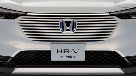 HR-V set forfra